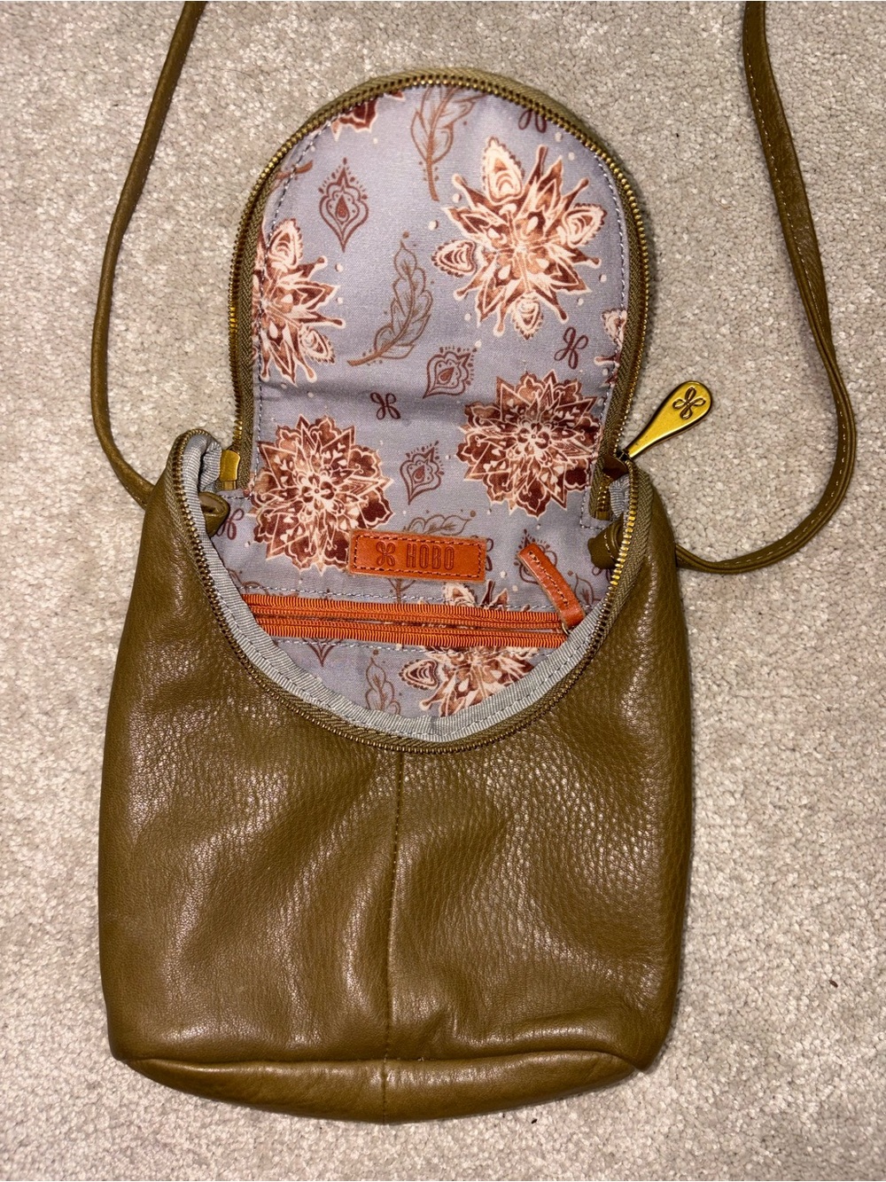 HOBO Olive Brown Pebbled Leather Crossbody Bag - Picture 4 of 5